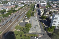 Blick vom LVR-Turm auf den Deutzer Bahnhof