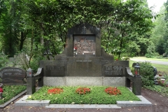 Grab der Familie Sion auf dem Südfriedhof