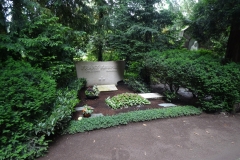Grab von Franz Kremer auf dem Südfriedhof